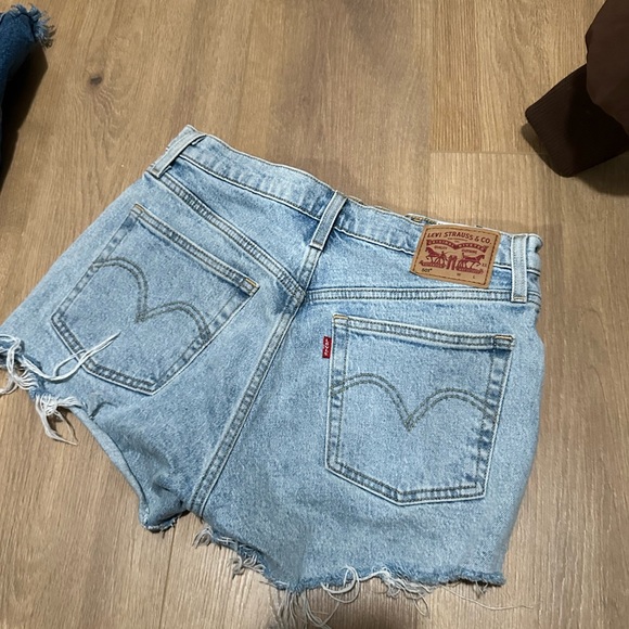 Levi’s 501 shorts - Picture 3 of 5